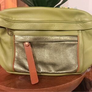 Rare green olive and metallic Parker thatch sling